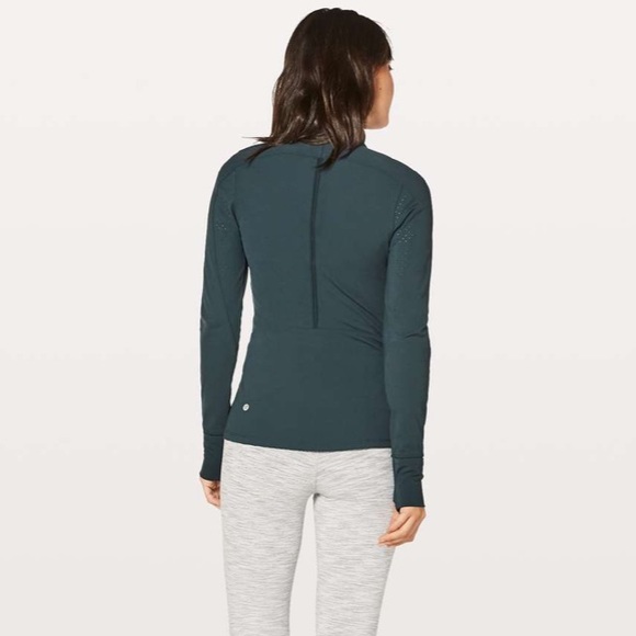 Lululemon Sleek Essentials Jacket - Picture 6 of 8
